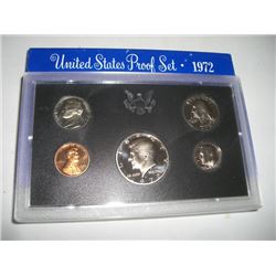 1972-S UNITED STATES PROOF SET RED BOOK ORIGINAL ISSUE VALUE IS $5.00!! COMES IN ORIGINAL BOX!!