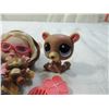 Image 2 : BLYTHE LOVES LITTLEST PET SHOP CUTESET CUB DOLL