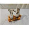 Image 2 : PAIR VINTAGE DOLL ROLLER SKATES