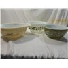 Image 1 : LOT 3 VINTAGE PYREX MIXING BOWLS