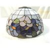 Image 2 : TIFFANY STYLE STAINED GLASS LAMP SHADE