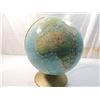 Image 2 : VINTAGE RAND MCNALLY WORLD PORTRAIT GLOBE