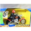 Image 2 : HOT WHEELS STUNT CYCLE