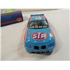 Image 2 : ACTION RACING BOBBY HAMILTON #43 STP BANK