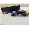 Image 1 : ACTION RACING MIKE SKINNER #31 LOWES BANK