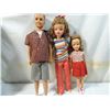 Image 2 : VINTAGE TAMMY DOLL CARRYING CASE & 3 DOLLS