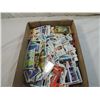 Image 1 : BOX LOT ASSORTED LOOSE BASEBALL CARDS