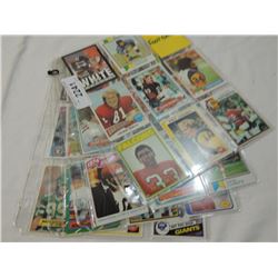 LOT 35 OLD FOOTBALL CARDS