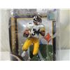 Image 2 : MCFARLANE RASHARD MENDENHALL ACTION FIGURE