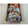Image 1 : BOX LOT ASSORTED BASEBALL CARDS LOOSE W/ JORDAN BO