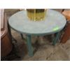 Image 1 : ROUND PLASTIC OUTDOOR TABLE