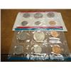 Image 2 : 1972 US MINT SET (UNC) P/D/S (WITH ENVELOPE)