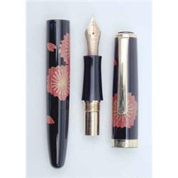 A Platinum No.3776 fountain pen decorated with large flowers (1)...