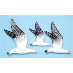 A set of 3 Beswick graduating wall-hanging seagulls (restoration to wing) largest 12ins long...