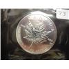 Image 1 : 1992 CANADA SILVER $5 MAPLE LEAF UNC ORIGINAL ROYAL CANADIAN MINT PACKAGING