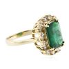 Image 2 : 14KT Yellow Gold 3.81 ctw Emerald and Diamond Ring