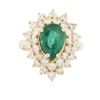 Image 1 : 14KT Yellow Gold 1.95 ctw Emerald and Diamond Ring