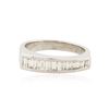 Image 1 : 18KT White Gold 0.69 ctw Diamond Ring