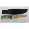 Image 1 : HUNTING KNIFE -GREEN & WHITE HANDLE
