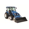 Image 3 : BOOMER™ 54D CAB CVT TRACTOR WITH LOADER