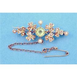 An Edwardian 15ct gold seed pearl set clover leaf brooch...