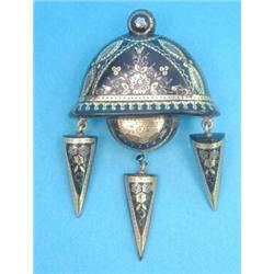 A Victorian tortoiseshell pique brooch, supporting 3 matching drops...