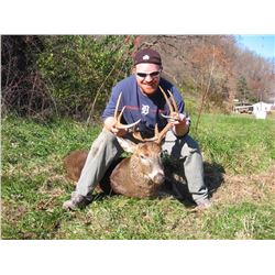 Illinois Late Season Archery Whitetail Deer Hunt
