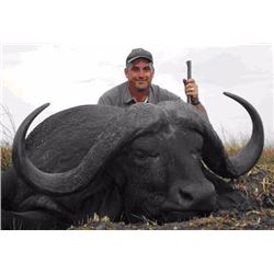 7 Day Cape Buffalo Hunt Selous in Tanzania                 (Minimum bid of $7,000 required)