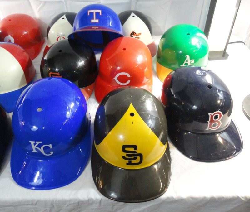 16 Laich Full Size MLB Baseball Replica Plastic Batting Helmets