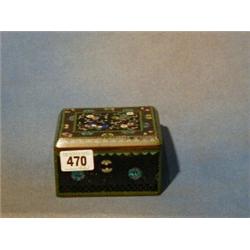 A blue cloisonne box and cover 4" £20-30...