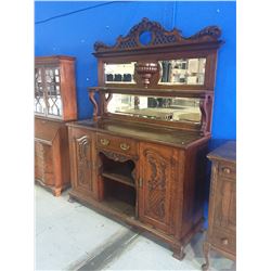 EARLY 1900S OAK MIRRORED BACK SIDEBOARD