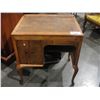Image 1 : VINTAGE SEWING TABLE