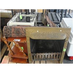 PALLET LOT OF ASSORTED VINTAGE ITEMS