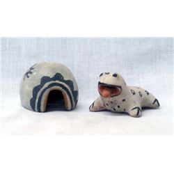 Pr Vintage Cochiti Pueblo Pottery Frog and Horno