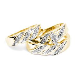 Genuine 10K Yellow Gold Jewelry 0.25 ctw Diamond Trio Ring Set - SKU#JSC15486