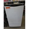 Image 1 : Bar Fridge - used