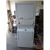 Image 1 : Maytag stacking washer/dryer - used