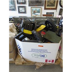 Skid of pressure washers & more