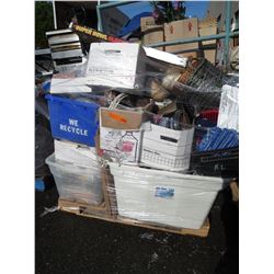 Skid of unsorted household goods