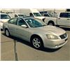 Image 2 : 2005 Nissan Altima - Silver