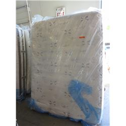 NEW - Queen Size Serta Mattress - Memory Foam