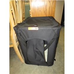 Pet travel crate for mid size animal