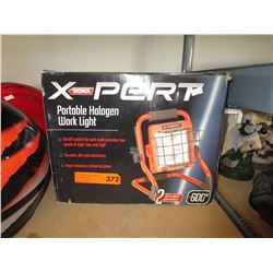 Portable halogen work light - used