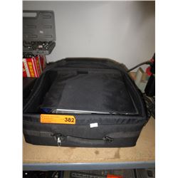 Epson projector with carrying case - used