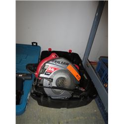 Electric Skilsaw circular saw with case - used