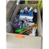Image 1 : Box of assorted household goods