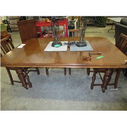 Victorian Oak "Crank" table with leaf