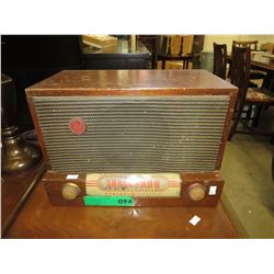 Vintage wood General Electric Radio