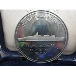 2 London made "Cunard - Queen Elizabeth 2" rounds