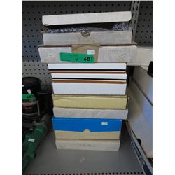 10 Collector plates in original boxes.